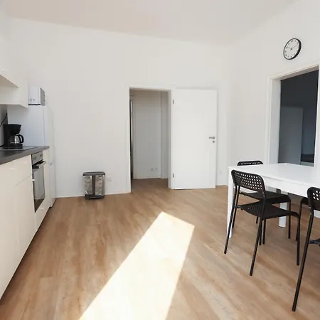 Monteurhome24 - Moderne In Oberhausen